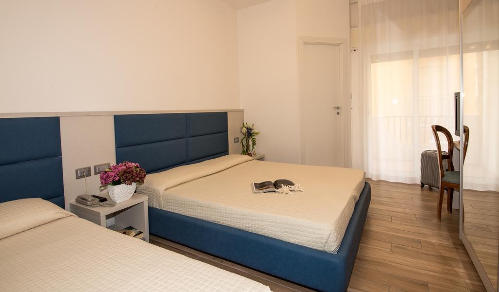 לידו די ג'סולו Hotel Nettuno מראה חיצוני תמונה